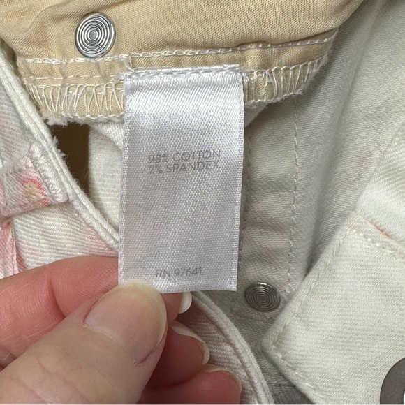 J. Jill White and Pink Denim Shorts size 8 - Picture 7 of 11